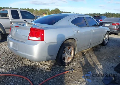2009 Dodge Charger Sxt z USA, uszkodzony, nr VIN 2B3KA33V69H598989